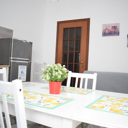 L'Arche Comfort&Relax - Gambara Square Di Via Palma Milan Exterior photo