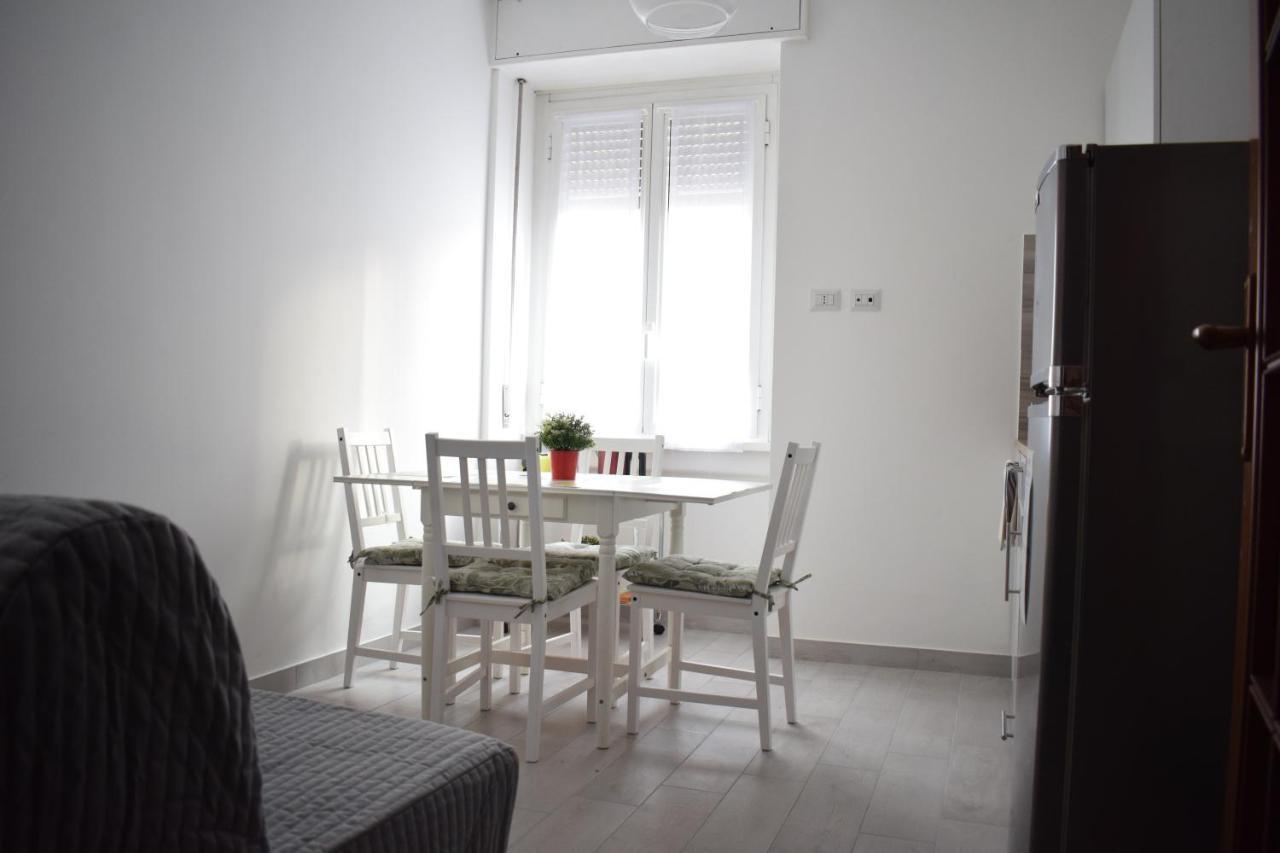 L'Arche Comfort&Relax - Gambara Square Di Via Palma Milan Exterior photo